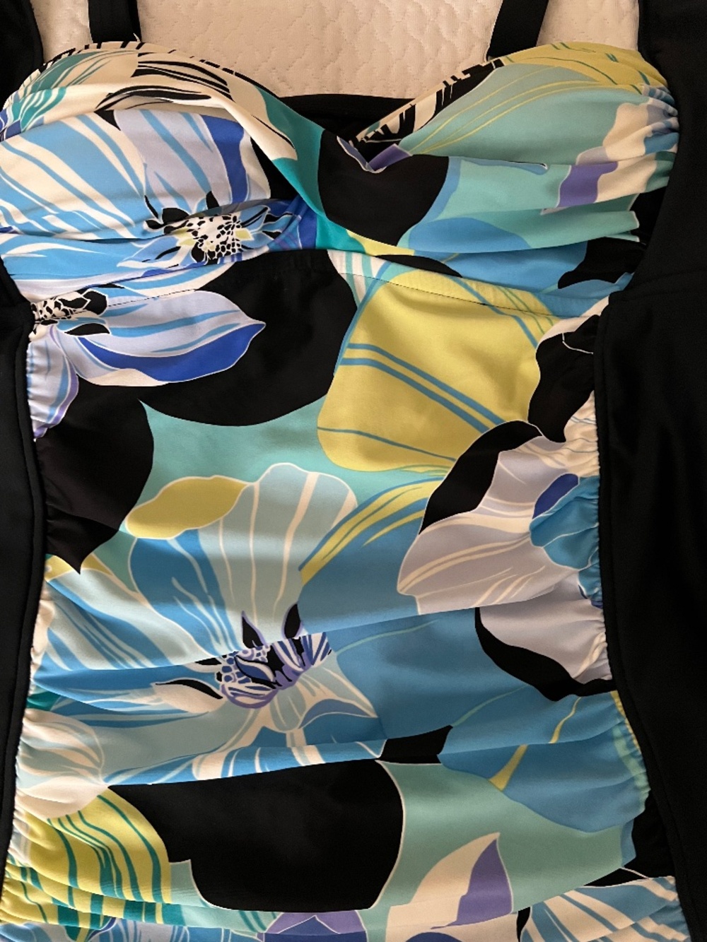 MAXINE of Hollywood Retro Floral Over The Shoulder Shirred Tankini Swimsuit Top - Picture 3 of 4